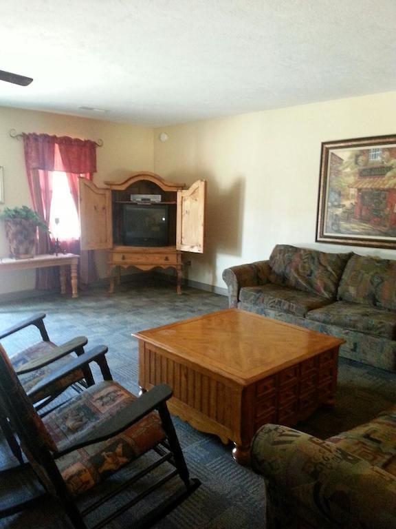 Taneycomo Lakefront Resort Bull Creek Exteriör bild