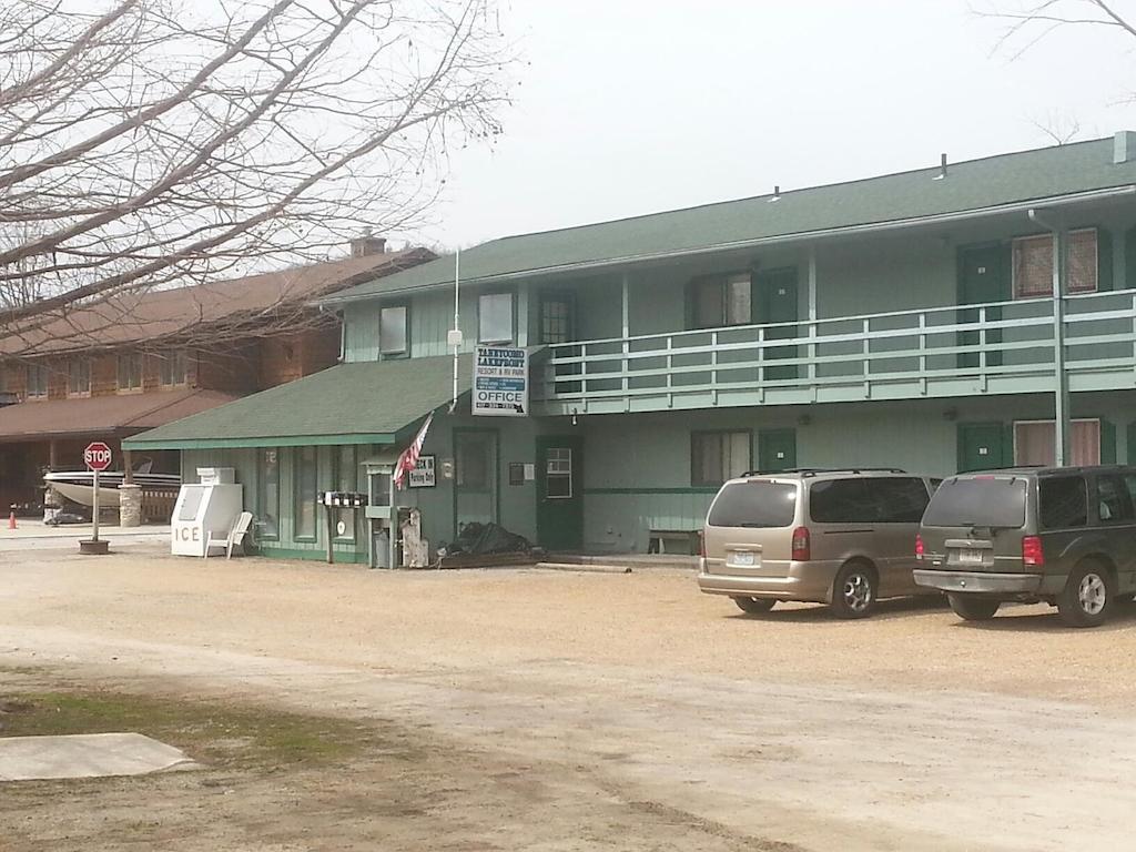 Taneycomo Lakefront Resort Bull Creek Exteriör bild