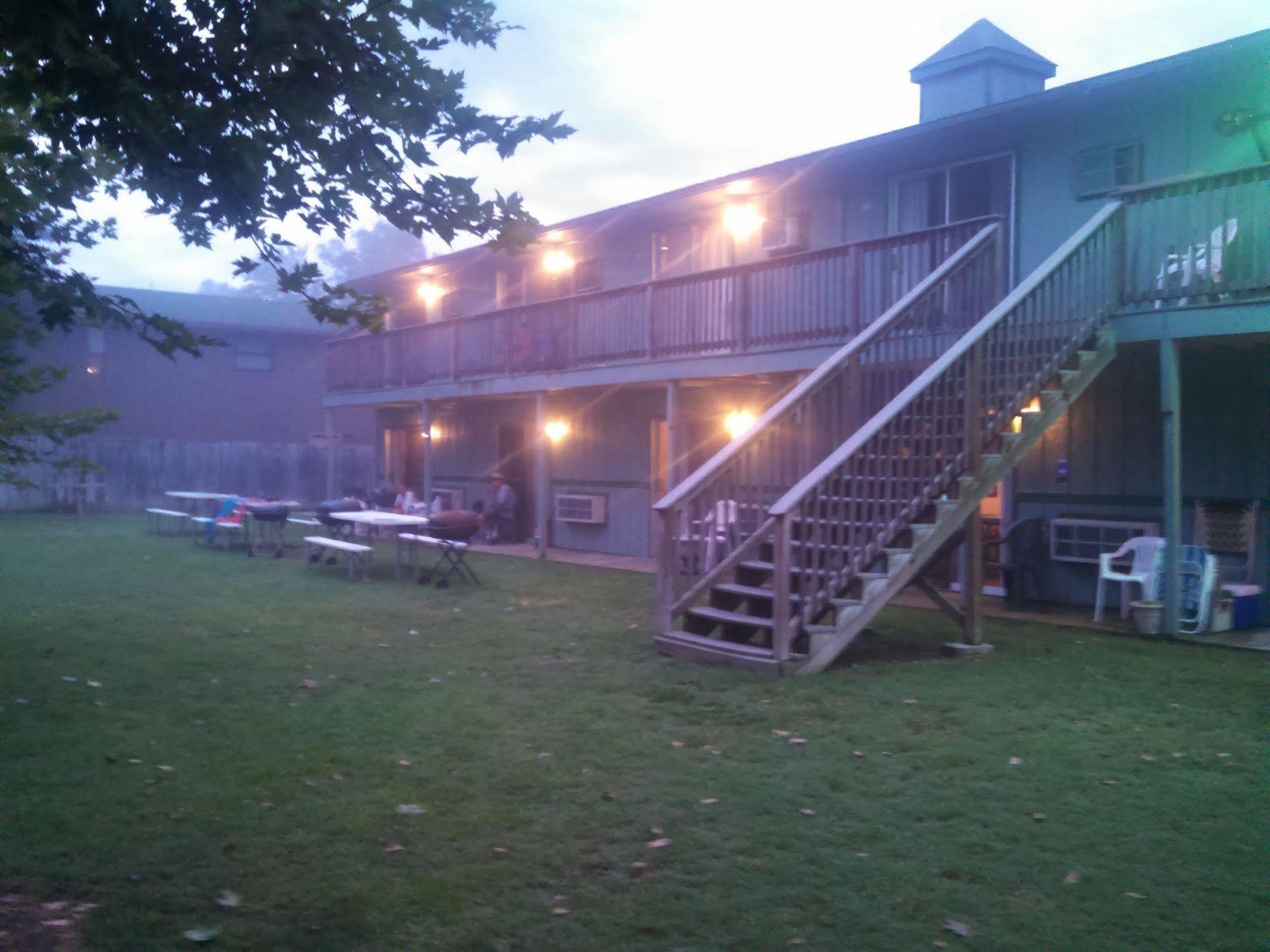 Taneycomo Lakefront Resort Bull Creek Exteriör bild
